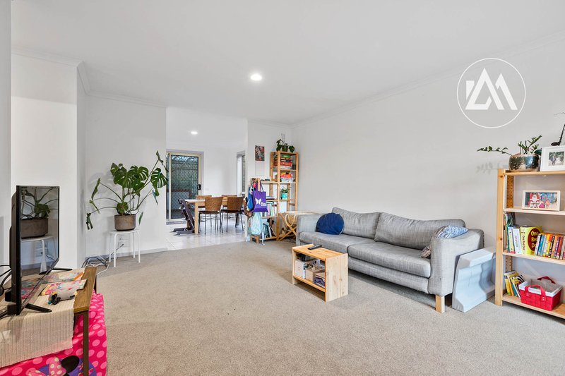 Photo - 23/95 Ashleigh Avenue, Frankston VIC 3199 - Image 5