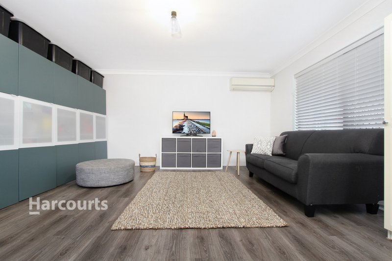 Photo - 2/396 Princes Highway, Dapto NSW 2530 - Image 3