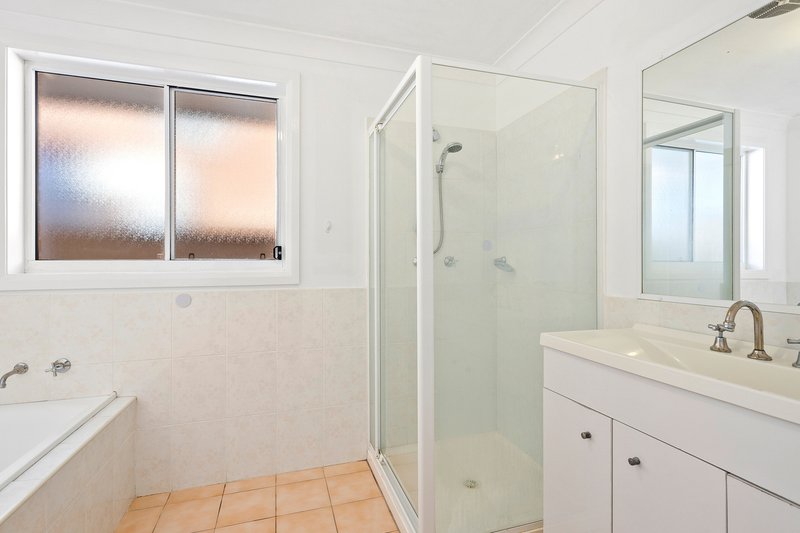 Photo - 23a Auburn Parade, Cringila NSW 2502 - Image 7