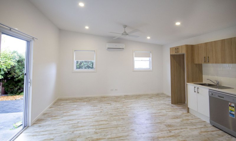 Photo - 23A Caves Beach Road, Caves Beach NSW 2281 - Image 3