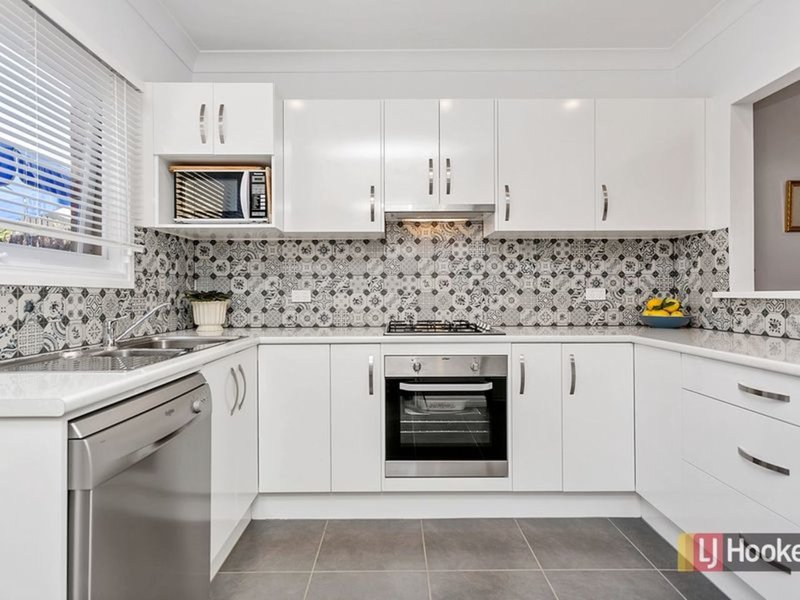 Photo - 2/3A Hughes Avenue, Kensington SA 5068 - Image 6