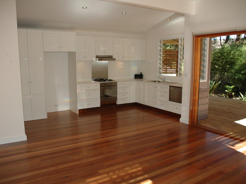 Photo - 23a Irrubel Road, Newport NSW 2106 - Image 3