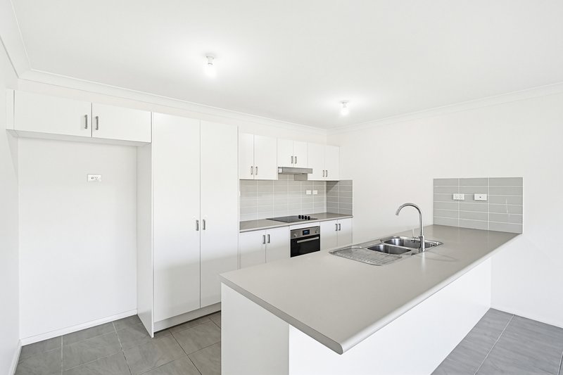 Photo - 23A Melrose Street, Middleton Grange NSW 2171 - Image 3