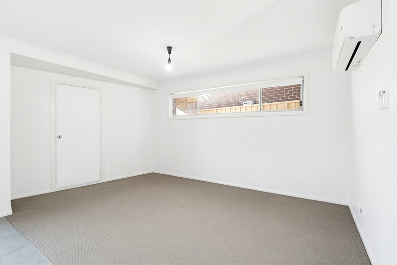 Photo - 23A Melrose Street, Middleton Grange NSW 2171 - Image 5