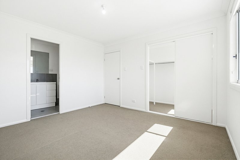 Photo - 23A Melrose Street, Middleton Grange NSW 2171 - Image 6