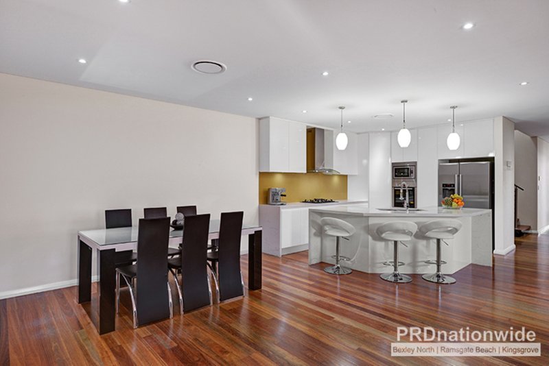 Photo - 23A Oatley Street, Kingsgrove NSW 2208 - Image 4