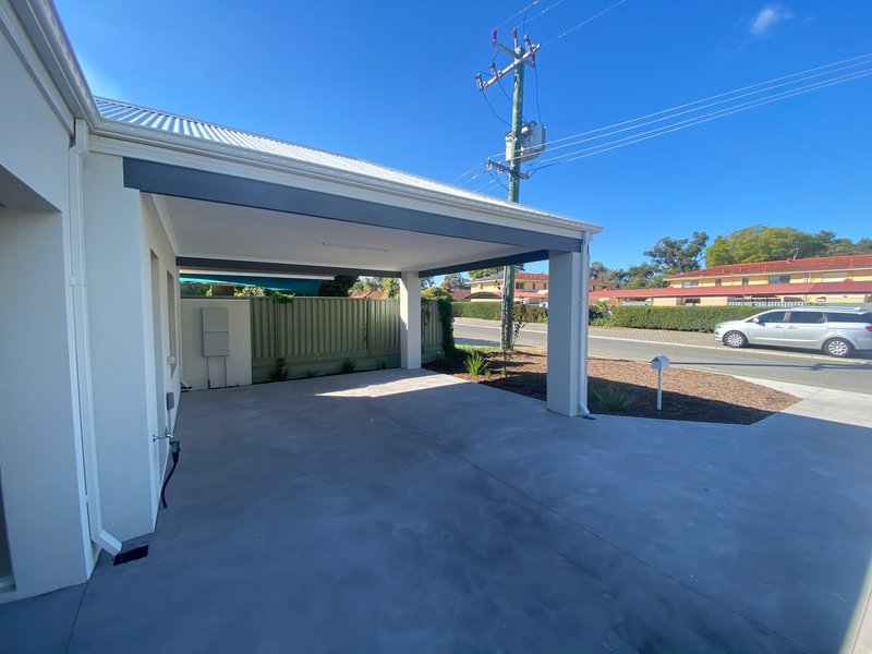 Photo - 23A Shortland Way, Girrawheen WA 6064 - Image 4
