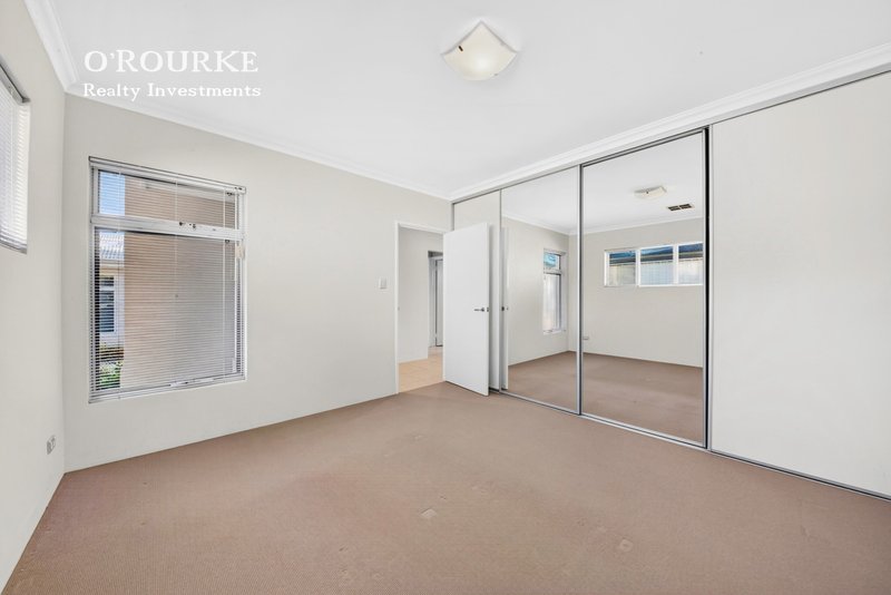 Photo - 23B Crocker Way, Innaloo WA 6018 - Image 13
