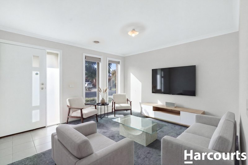 Photo - 23B Fetlock Drive, Truganina VIC 3029 - Image 2