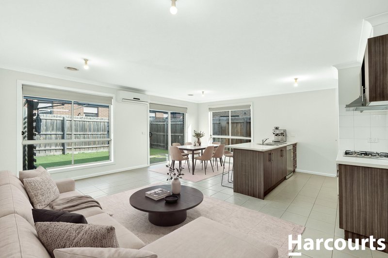 Photo - 23B Fetlock Drive, Truganina VIC 3029 - Image 10