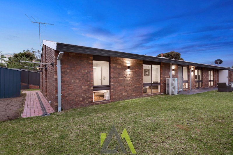 Photo - 23B Lorraine Avenue, Langwarrin VIC 3910 - Image 14