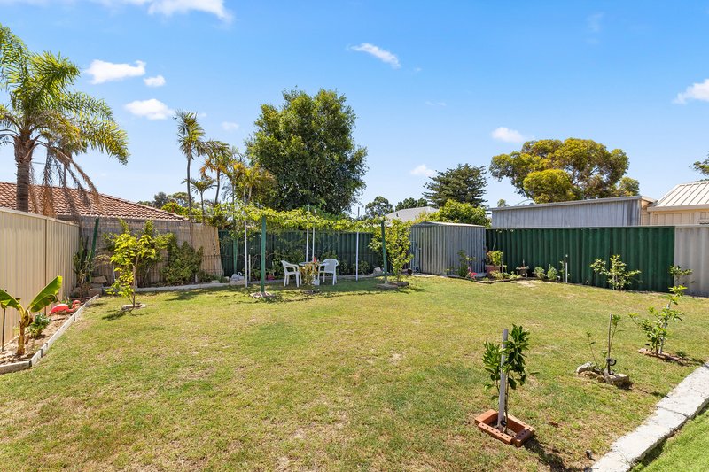 Photo - 23B Mirrabooka Avenue, Girrawheen WA 6064 - Image 13