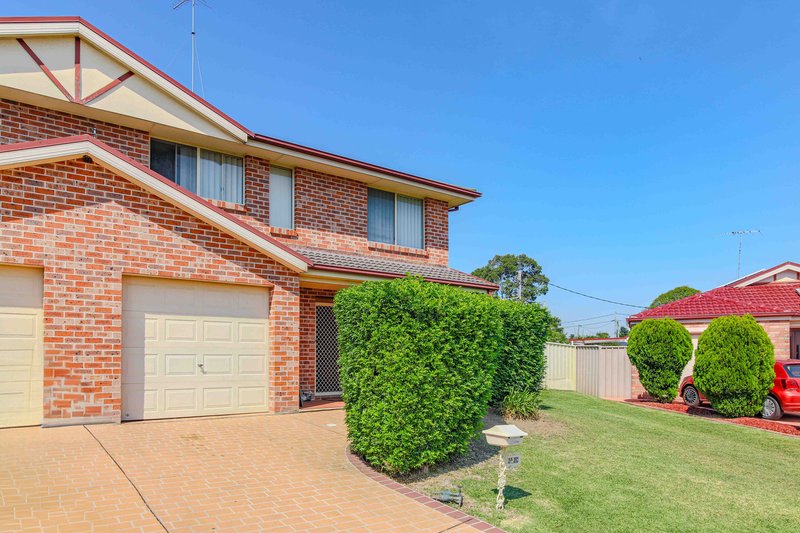 2/3C Sykes Place, Colyton NSW 2760