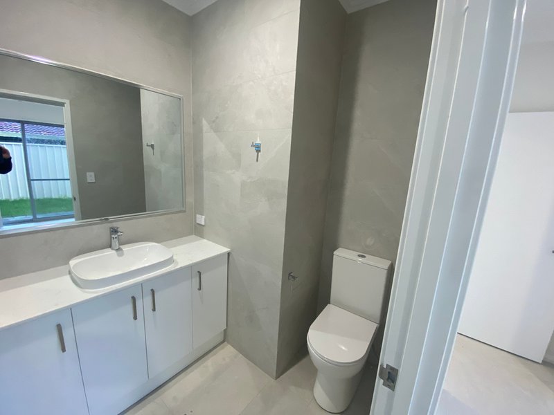 Photo - 23D Shortland Way, Girrawheen WA 6064 - Image 16