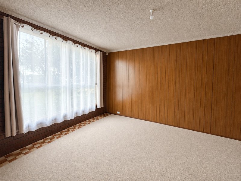 Photo - 24-26 Braund Avenue, Bell Post Hill VIC 3215 - Image 13