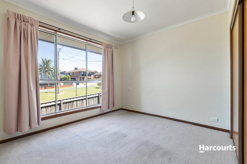 Photo - 24 -26 Braund Avenue, Bell Post Hill VIC 3215 - Image 6