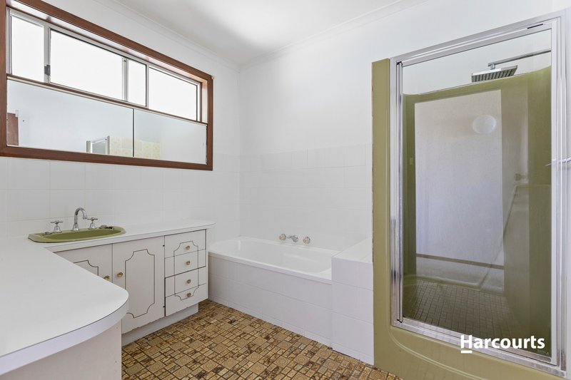 Photo - 24 -26 Braund Avenue, Bell Post Hill VIC 3215 - Image 8