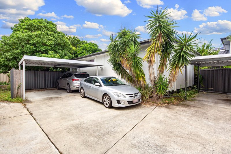 Photo - 24 & 26 Oates Parade, Northgate QLD 4013 - Image 12