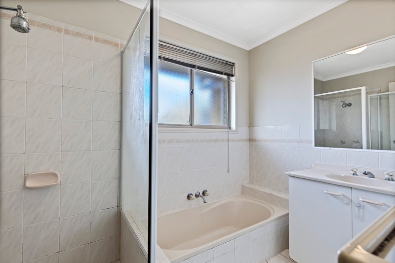 Photo - 2/4-6 Arwen Street, Maroochydore QLD 4558 - Image 8