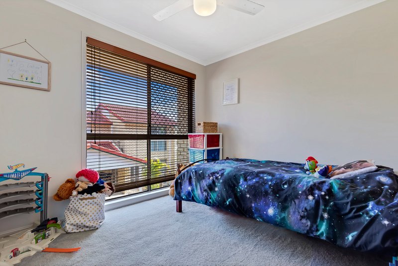 Photo - 2/4-6 Arwen Street, Maroochydore QLD 4558 - Image 9