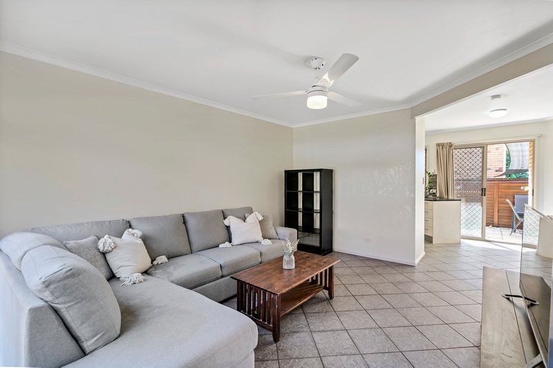 Photo - 2/4-6 Arwen Street, Maroochydore QLD 4558 - Image 2