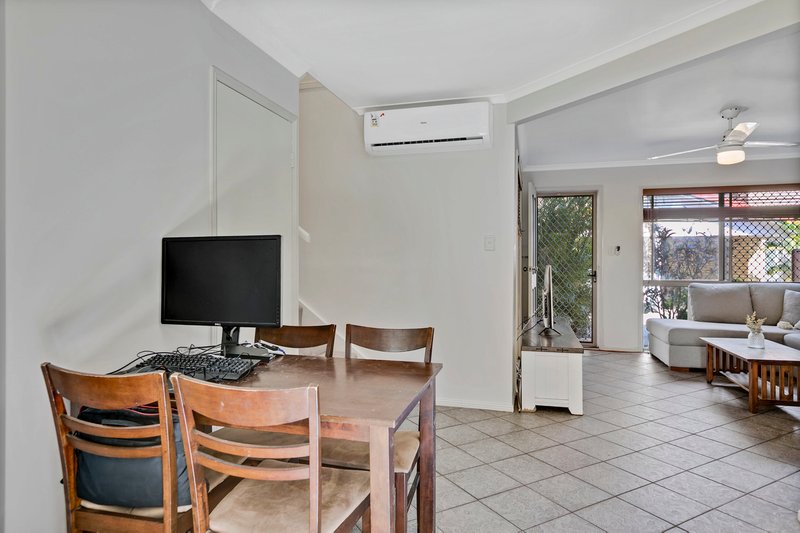 Photo - 2/4-6 Arwen Street, Maroochydore QLD 4558 - Image 5