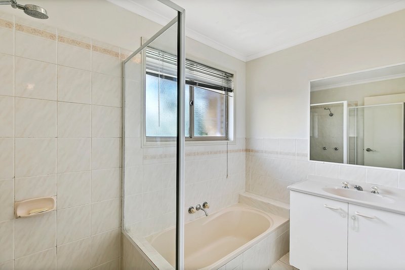 Photo - 2/4-6 Arwen Street, Maroochydore QLD 4558 - Image 9