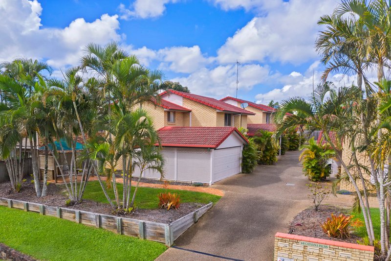 Photo - 2/4-6 Arwen Street, Maroochydore QLD 4558 - Image 12