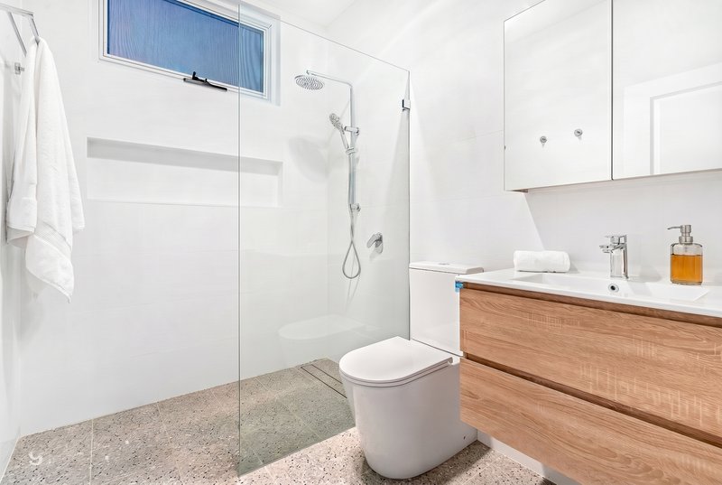 Photo - 2/4-6 Caledonian Street, Bexley NSW 2207 - Image 5