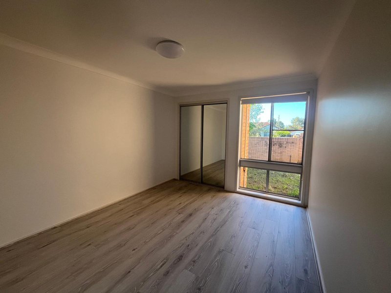 Photo - 2/4-6 Cumberland Road, Ingleburn NSW 2565 - Image 4