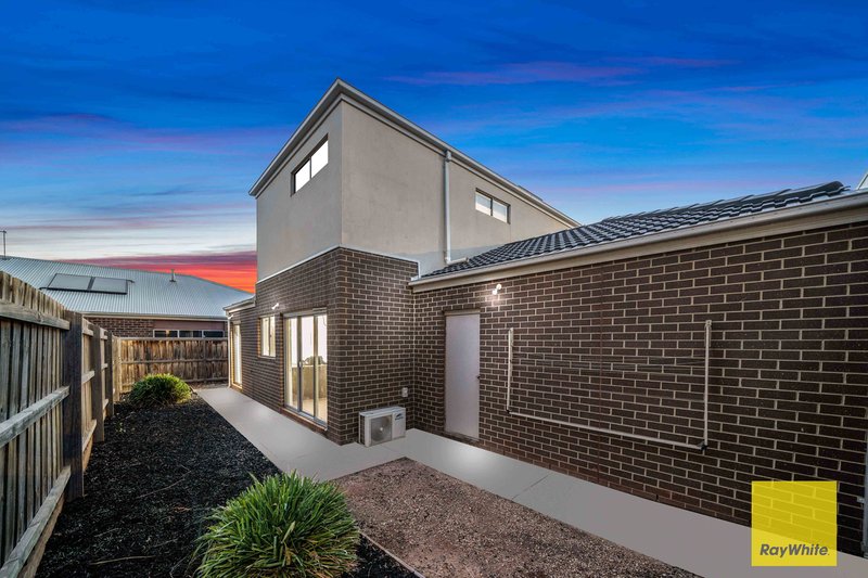 Photo - 24 Agate Drive, Tarneit VIC 3029 - Image 14