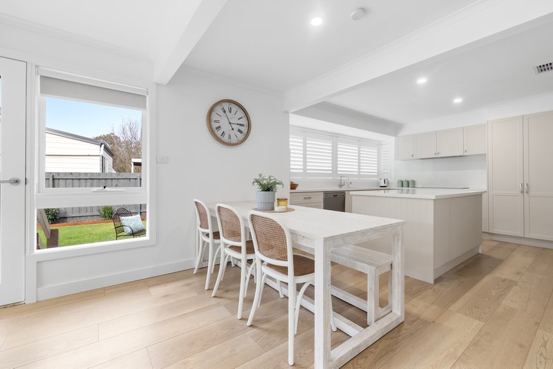 Photo - 24 Agora Boulevard, Ferntree Gully VIC 3156 - Image 9