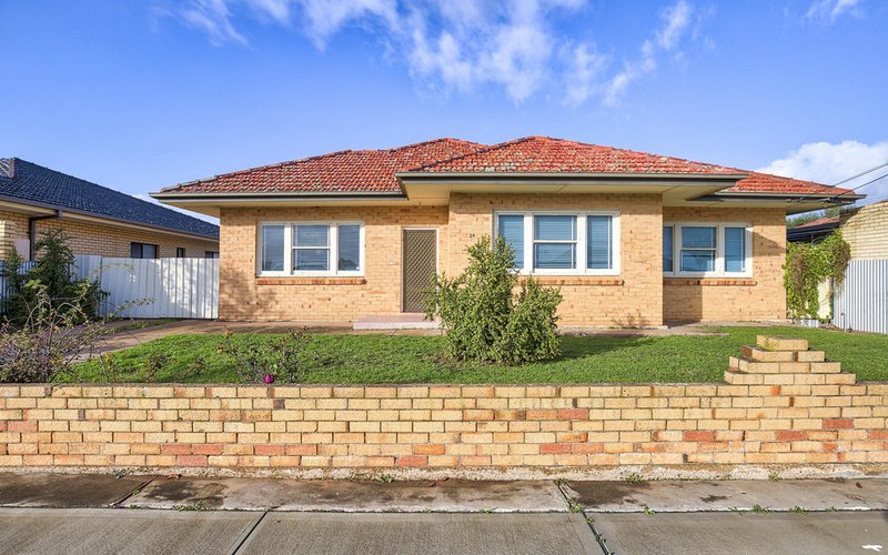 24 Airdrie Ave , Seaton SA 5023