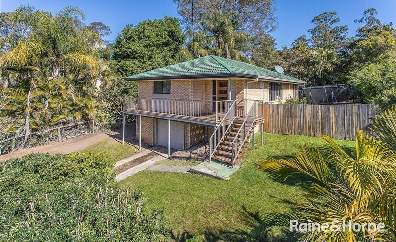 Photo - 24 Alawara Street, Petrie QLD 4502 - Image 1