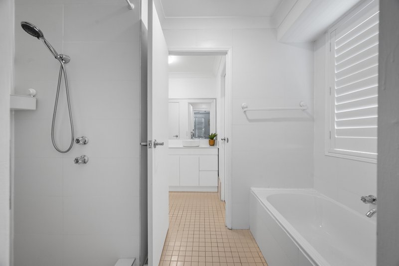 Photo - 24 Aminta Crescent, Hassall Grove NSW 2761 - Image 9