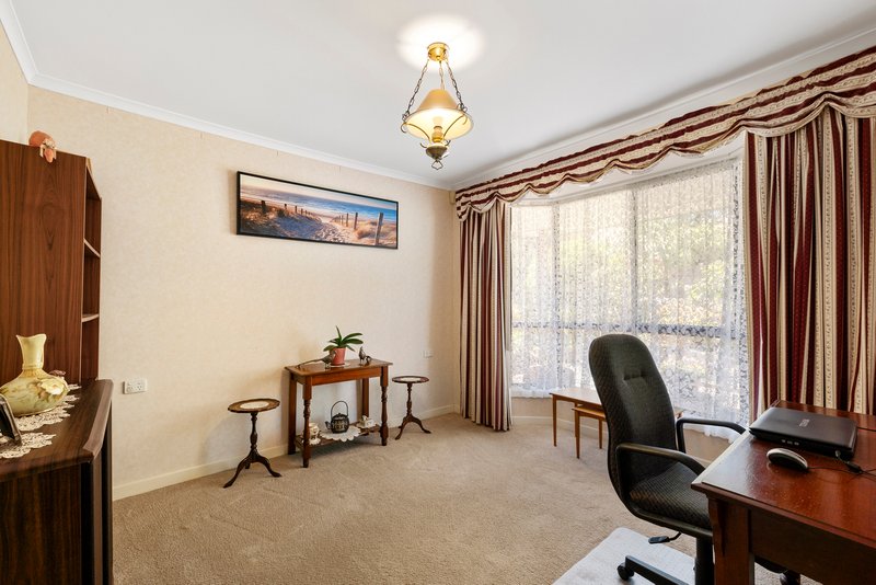 Photo - 24 Angove Park Drive, Tea Tree Gully SA 5091 - Image 11