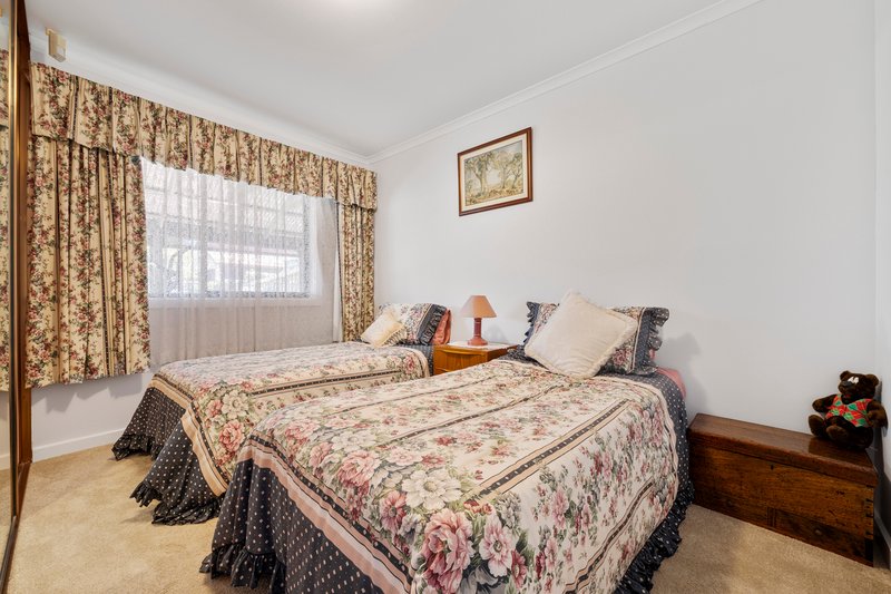 Photo - 24 Angove Park Drive, Tea Tree Gully SA 5091 - Image 12