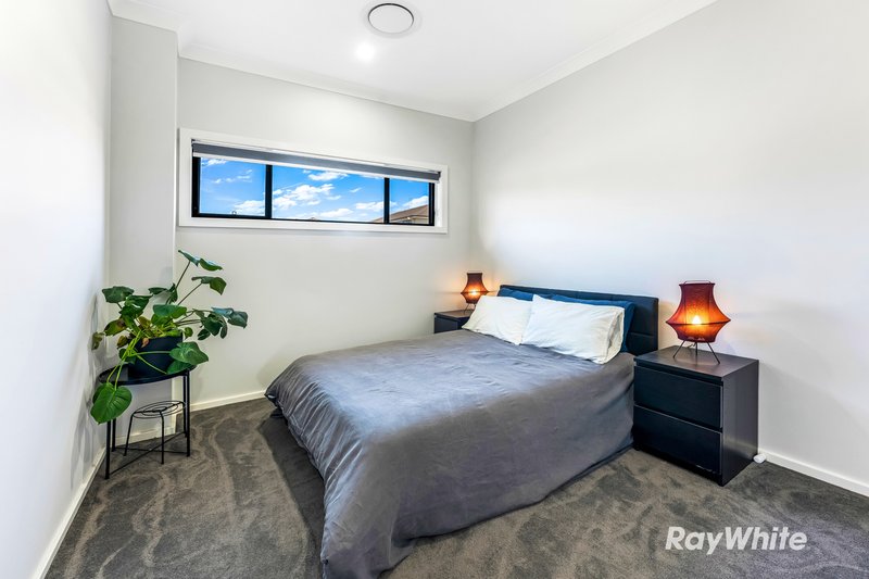 Photo - 24 Angove Street, Rouse Hill NSW 2155 - Image 10