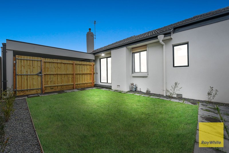 Photo - 24 Ann Street, Dandenong VIC 3175 - Image 9