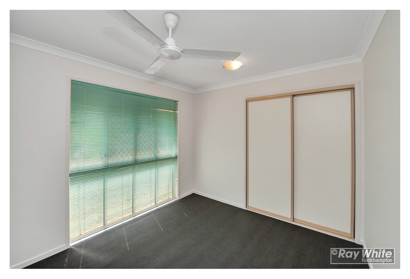 Photo - 24 Anna Street, Norman Gardens QLD 4701 - Image 18