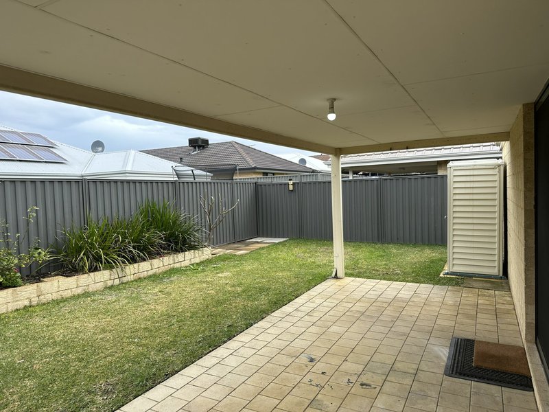 Photo - 24 Anthony Gardens, Baldivis WA 6171 - Image 13