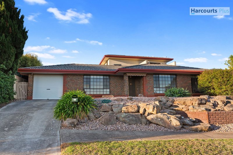 24 Antonia Circuit, Hallett Cove SA 5158