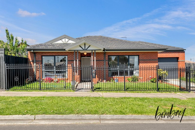 2/4 Appin Court, Meadow Heights VIC 3048