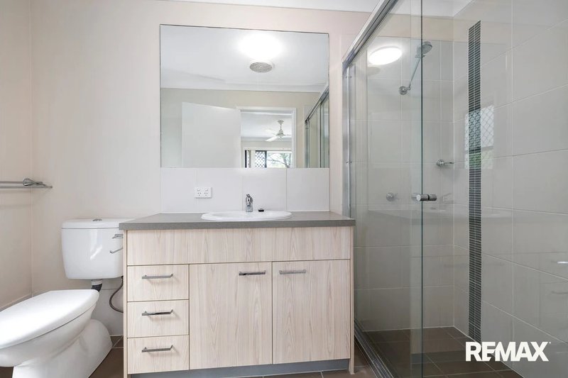 Photo - 24 Aqua Crescent, Redland Bay QLD 4165 - Image 6