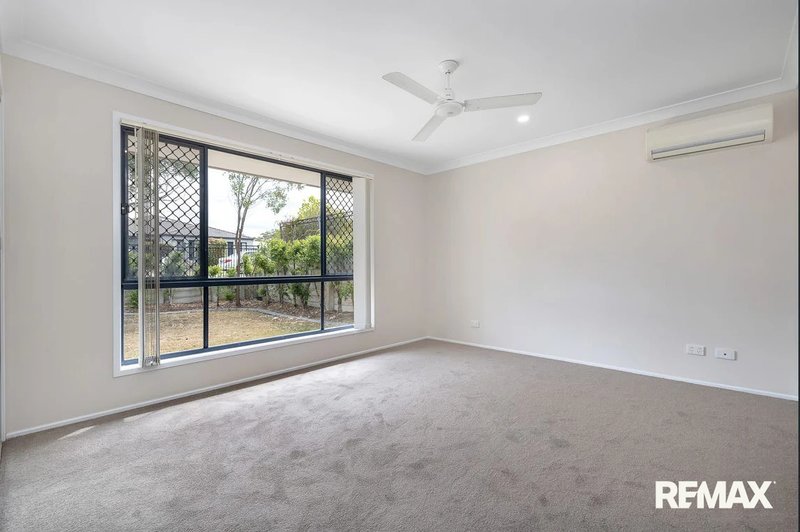 Photo - 24 Aqua Crescent, Redland Bay QLD 4165 - Image 7