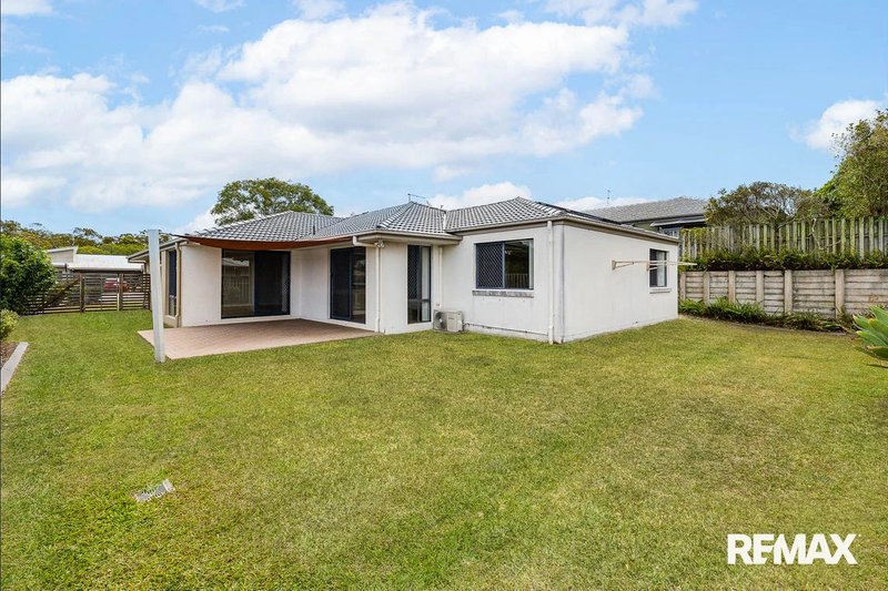 Photo - 24 Aqua Crescent, Redland Bay QLD 4165 - Image 12