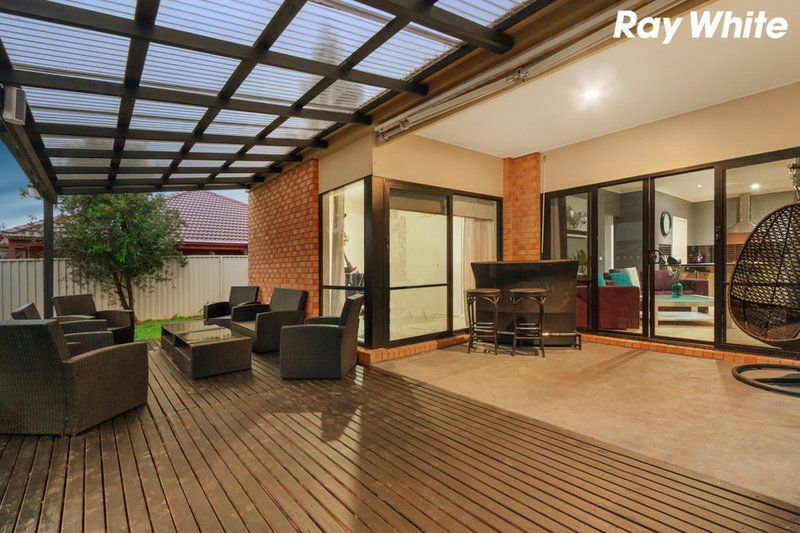 Photo - 24 Arbour Rise, Pakenham VIC 3810 - Image 16