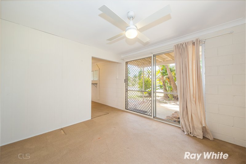 Photo - 24 Arcadia Avenue, Woorim QLD 4507 - Image 7