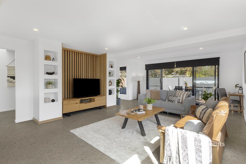 Photo - 2/4 Arnold Street, Penguin TAS 7316 - Image 11