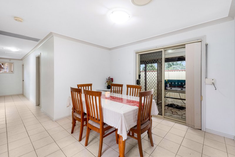 Photo - 2/4 Augusta Street, Bankstown NSW 2200 - Image 4